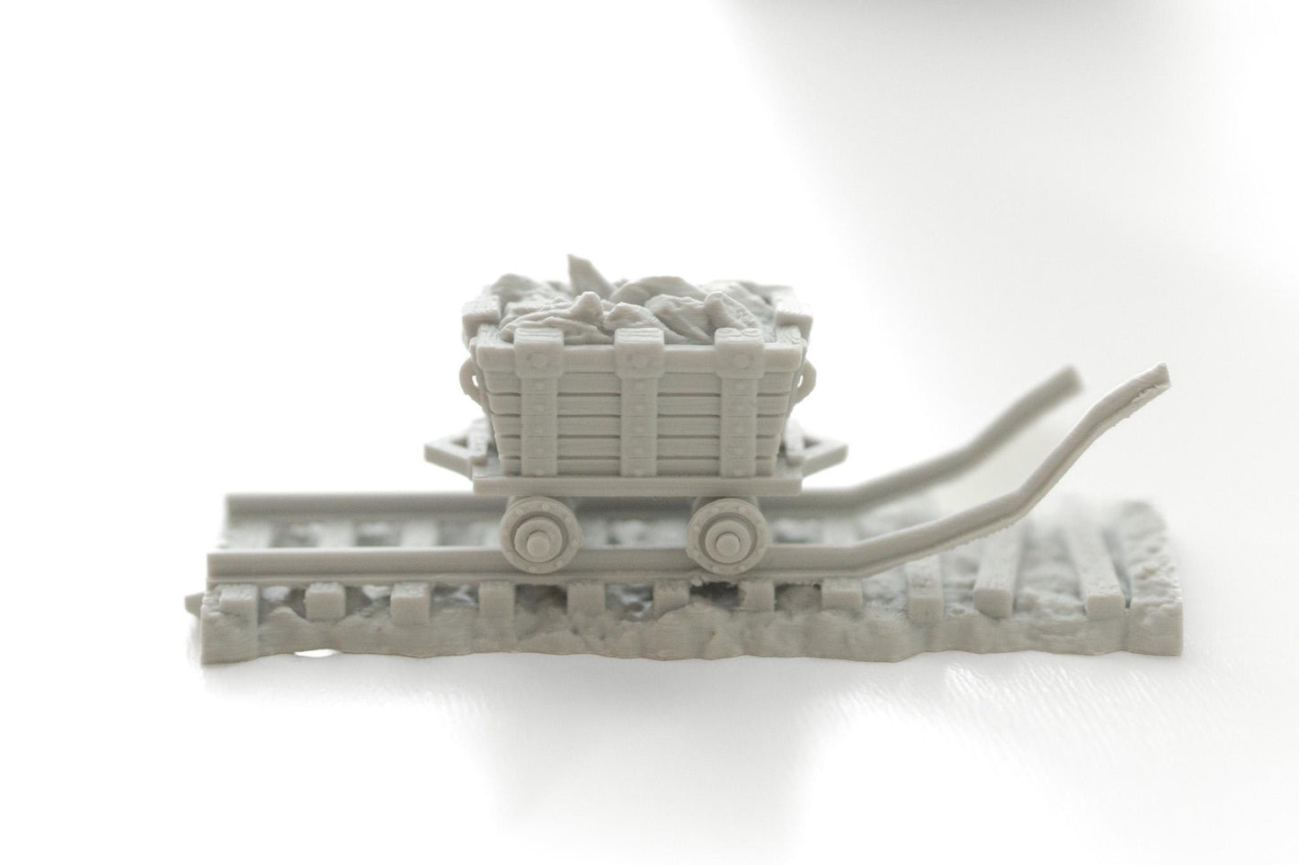 Tabletop Gelände | Zwergen Miene | Schienen mit Lore | Fantasy terrain | 28mm