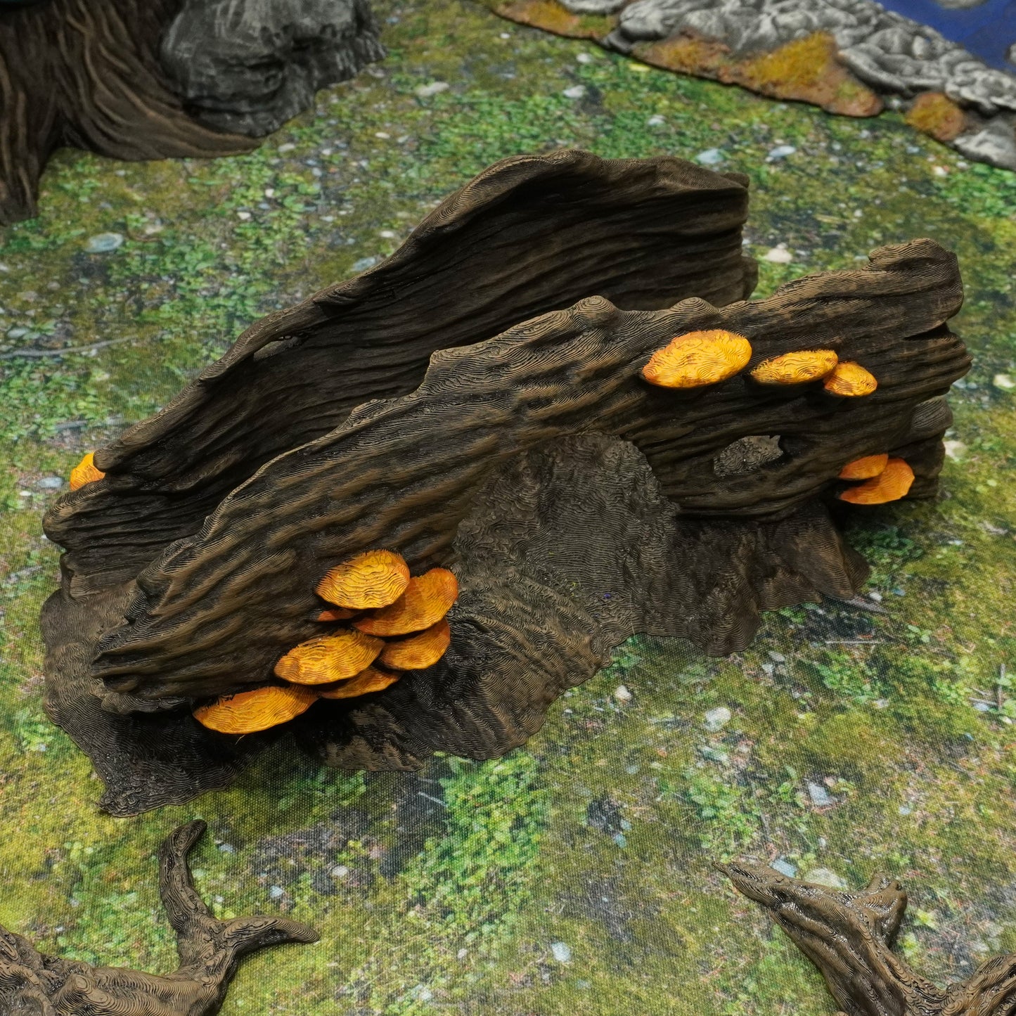 gefallender Baum hohl | Wald